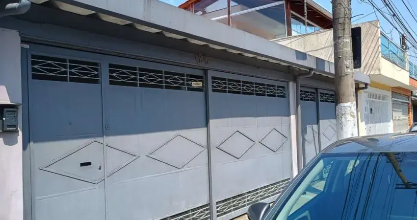 Casa de vila para venda com 3 quartos, sendo 1 suíte, 255m²