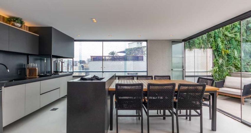 Cobertura para venda com 2 quartos, sendo 2 suítes, 195m²