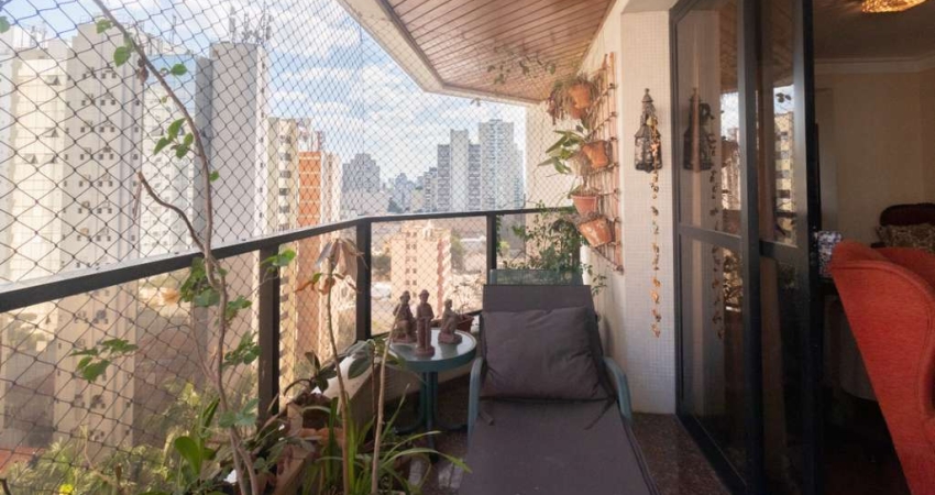 Apartamento tipo para venda com 3 quartos, sendo 3 suítes, 169m²