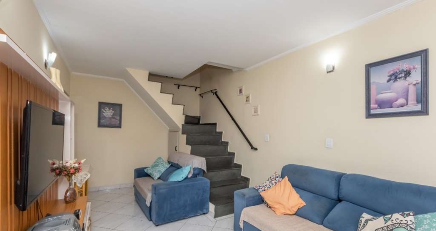 Casa tipo para venda com 3 quartos, 56m²