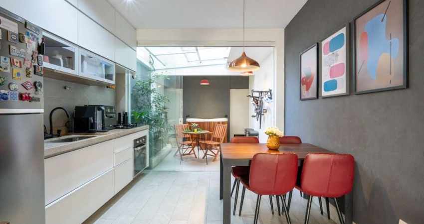 Casa de vila para venda com 3 quartos, sendo 1 suíte, 94m²