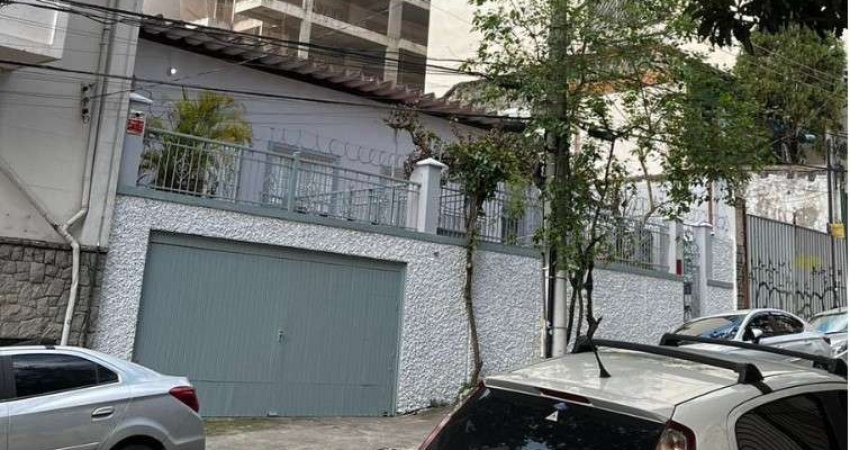 Casa com 5 quartos à venda na Rua Francisco Estácio Fortes, Santa Cecília, São Paulo