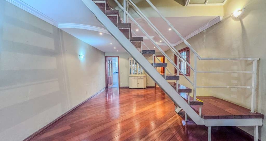 Casa tipo para venda com 3 quartos, sendo 1 suíte, 159m²