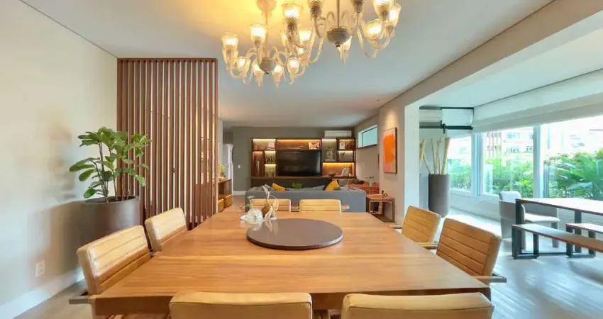 Apartamento tipo para venda com 4 quartos, sendo 4 suítes, 253m²
