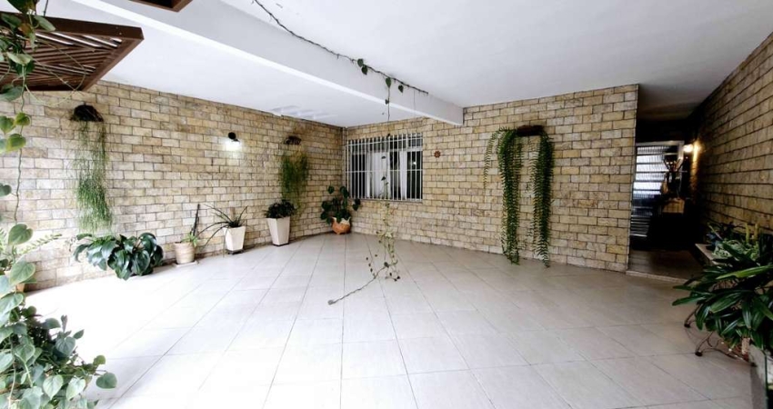 Sobrado para venda em Jardim Santo Amaro com 3 quartos, sendo 1 suíte, 147m²