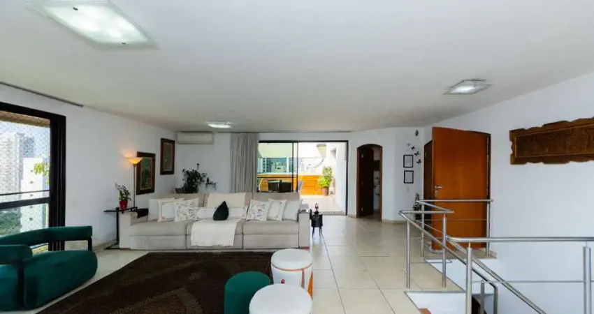 Cobertura para venda em Campo Belo com 5 quartos, sendo 3 suítes, 447m²