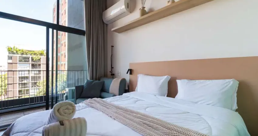 Kitnet / Stúdio à venda na Rua Oscar Freire, Pinheiros, São Paulo