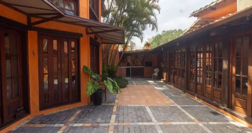 Casa tipo para venda em lapa com 4 quartos, sendo 3 suítes, 400m²