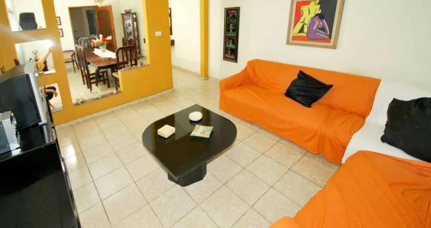 Casa com 3 dormitórios à venda, 200 m² por R$ 690.000,00 - Jardim Vila Formosa - São Paulo/SP