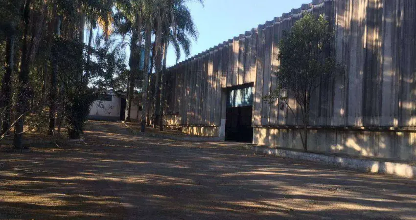Galpão à venda, 2200 m² por R$ 12.000.000,00 - Furnas - São Paulo/SP