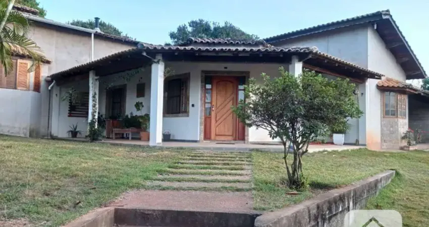 Chácara com 5 dormitórios à venda, 1050 m² por R$ 980.000,00 - Terras de San Marco - Itatiba/SP