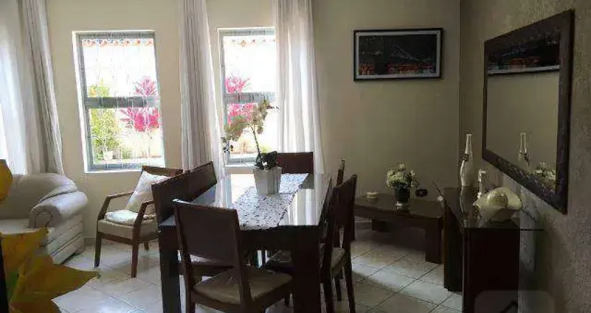 Casa com 3 dormitórios à venda, 134 m² no Jaguaré