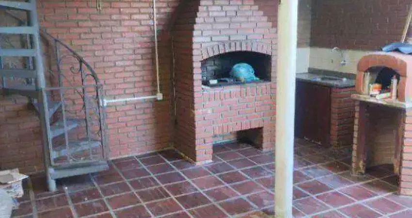 Sobrado com 3 dormitórios para alugar, 160 m² por R$ 3.100/mês - Jardim Santos Dumont - São Paulo/SP
