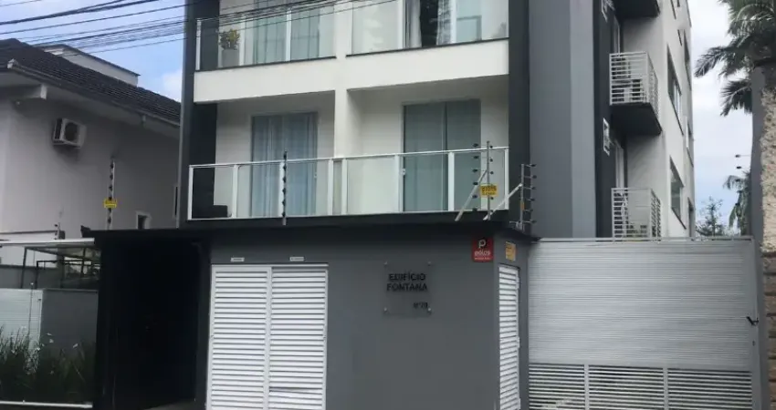 Apartamento  no bom retiro com elevador,condominio baixo,2 quartos,sacada com churrasqueira