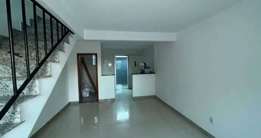Casa com 2 quartos à venda na Rua Doutor Anastácio Symphrônio de Abreu, Vila Real, Sabará