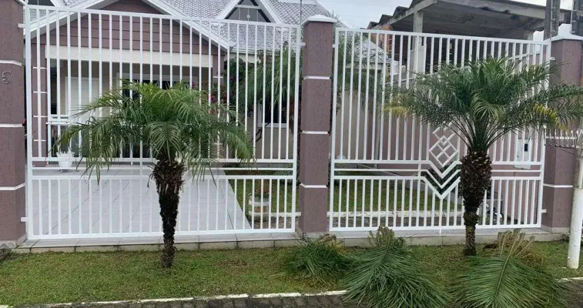 Casa para Venda em Pinhais, Vargem Grande, 4 dormitórios, 1 suíte, 4 banheiros, 3 vagas