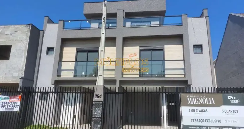 Sobrado em Condomínio com 3 Quartos e 128m² no Uberaba, Curitiba-PR: Ideal para Você!
