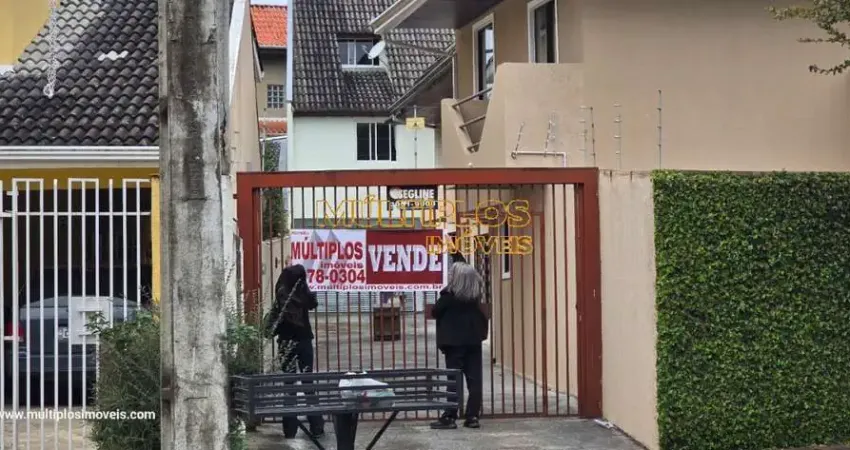 Casa com 3 quartos à venda na Rua Ivo Ferro, 143, Uberaba, Curitiba