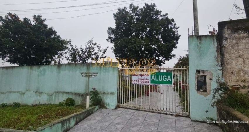 Casa para locação em Pinhais-PR, Alto Tarumã: 4 quartos, 2 salas, 2 banheiros, 6 vagas, 130m². Venha conferir!
