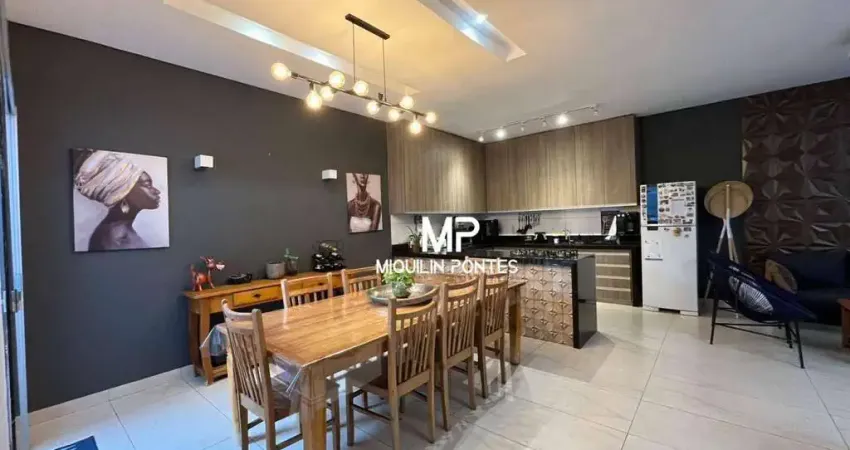 Casa com 2 dormitórios à venda, 200 m² por R$ 480.000 - Centro - Jaboticabal/SP