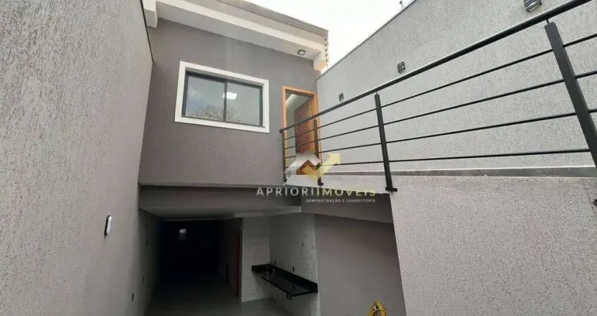 Sobrado com 3 dormitórios à venda, 160 m² por R$ 780.000,00 - Parque Oratório - Santo André/SP