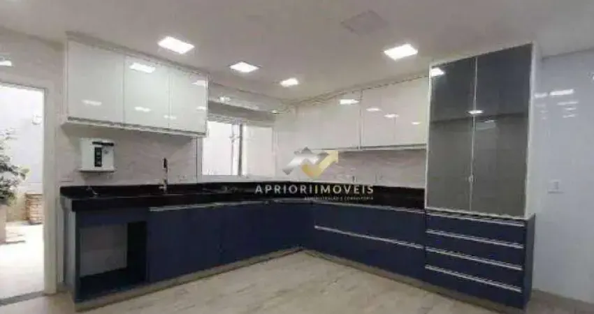 Sobrado com 3 dormitórios para alugar, 180 m² por R$ 6.400,00/mês - Parque Jaçatuba - Santo André/SP