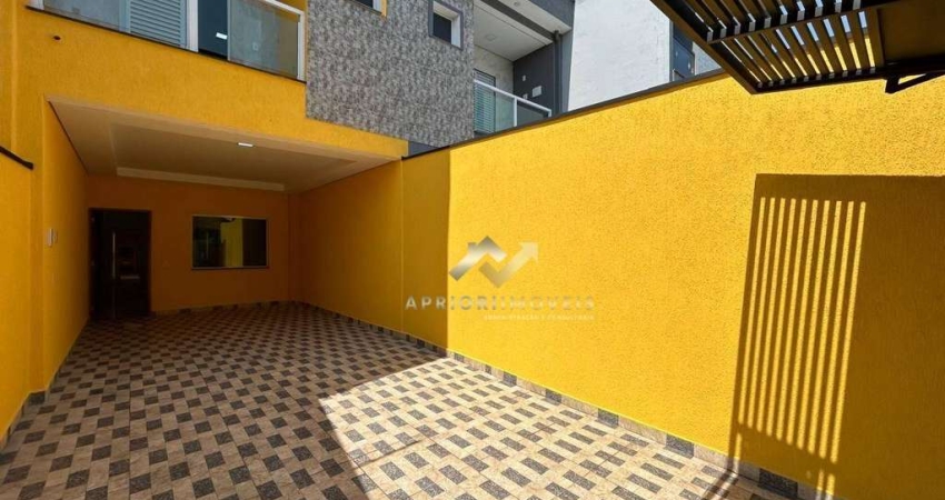 Sobrado com 3 dormitórios à venda, 140 m² por R$ 749.000,00 - Vila Camilópolis - Santo André/SP