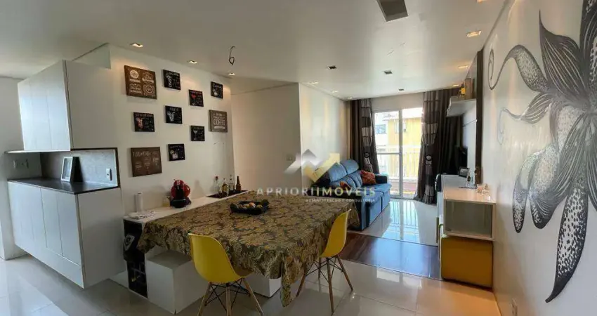 Apartamento com 3 dormitórios à venda, 62 m² por R$ 305.000,00 - Jardim Santo André - Santo André/SP