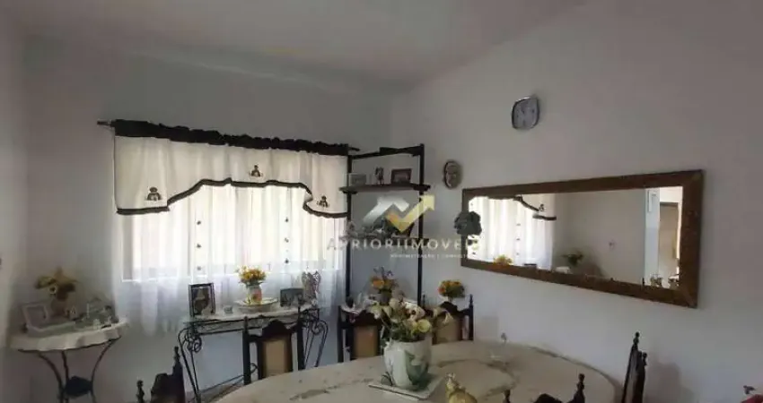 Sobrado com 3 dormitórios à venda, 245 m² por R$ 850.000,00 - Vila Eldízia - Santo André/SP