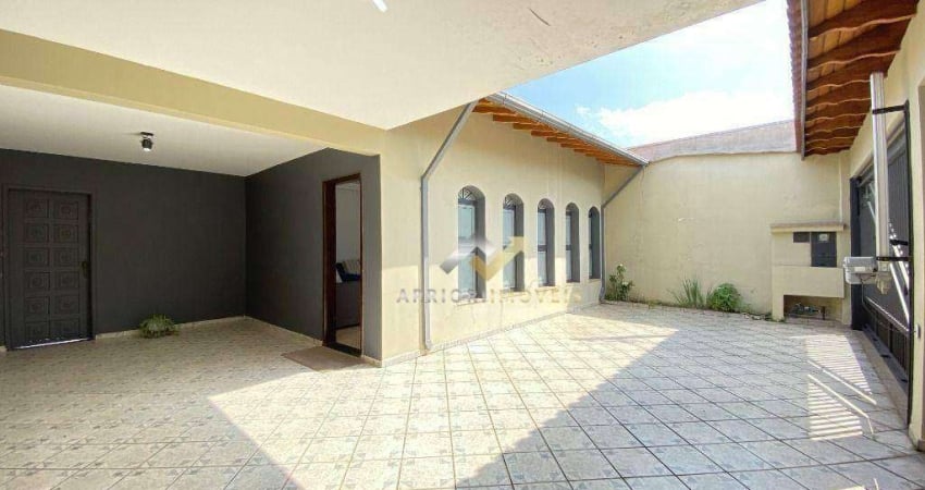 Casa com 3 dormitórios, 291 m² - venda por R$ 1.290.000 ou aluguel por R$ 6.139/mês - Santa Maria - Santo André/SP