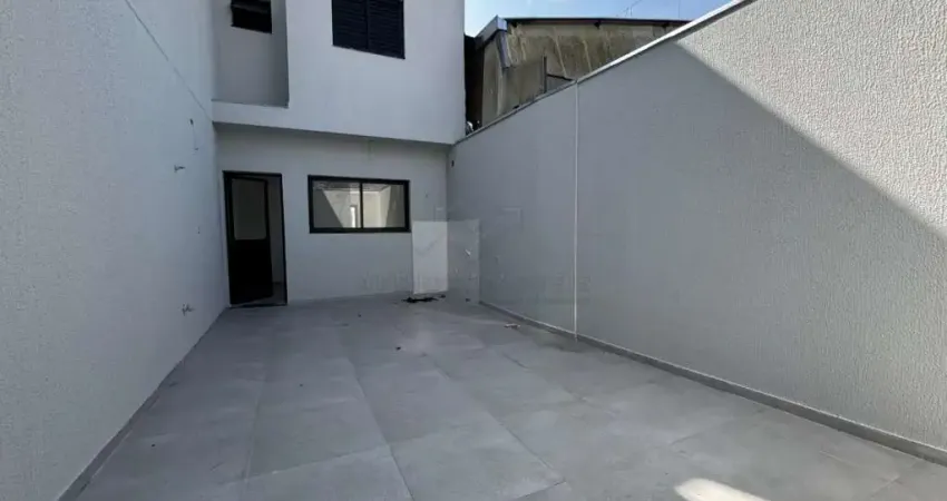Sobrado novo com 2 dormitórios para alugar por R$ 3.000/mês - Vila Camilópolis - Santo André/SP