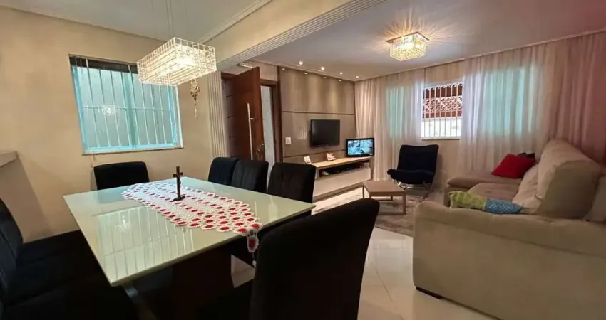 Sobrado com 2 dormitórios à venda, 250 m² por R$ 901.000,00 - Vila Junqueira - Santo André/SP