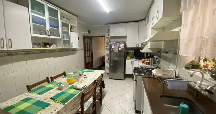 Sobrado com 3 quartos à venda, 179 m²  - Vila Helena - Santo André/SP