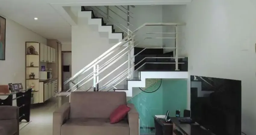 Sobrado com 3 dormitórios à venda, 153 m² por R$ 900.000,00 - Vila Assunção - Santo André/SP