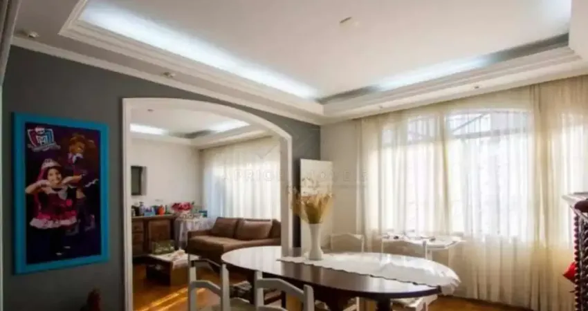Sobrado com 3 dormitórios à venda, 256 m² na Vila Humaitá - Santo André/SP