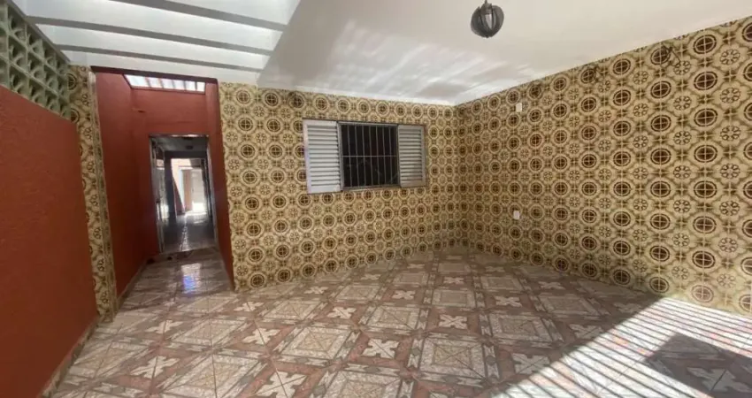 Casa térrea com 02 dormitórios para locação, 150 m² no bairro Vila Camilópolis - Santo André/SP