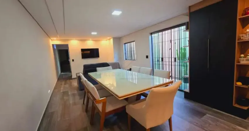 Sobrado com 03 dormitórios e 02 vagas proximo ao parque central-  jardim cristiane, santo andre/sp