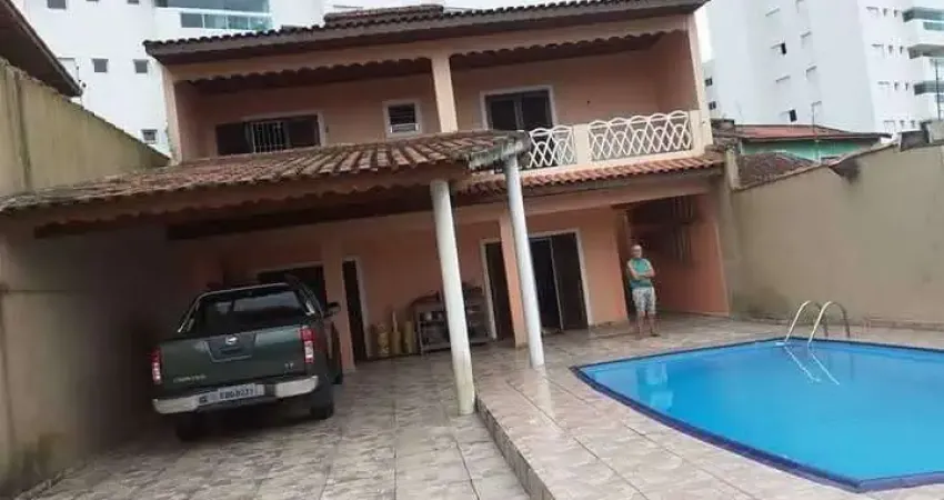 Sobrado com 4 dormitórios à venda, 246 m² por r$ 750.000,00 - jardim praia grande - mongaguá/sp