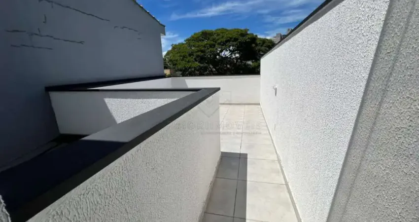 Sobrado novo para locação 03 dormitórios sendo uma suíte com sacada;