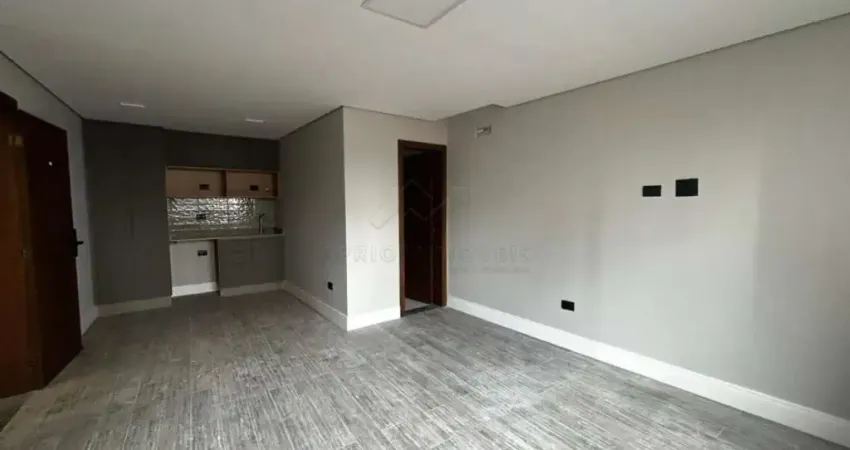 Sala comercial nova com fino acabamento, 25m² na Vila Gilda - Santo André/SP