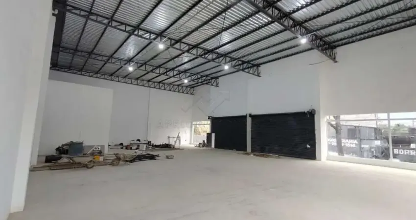 Salão novo com 10 vagas de estacionamento para locação, 396m² na Vila Scarpelli - Santo André/SP