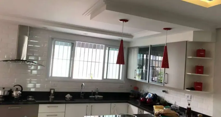 Casa com 3 dormitórios à venda, 294 m² por R$ 1.380.000,00 - Vila Assunção - Santo André/SP