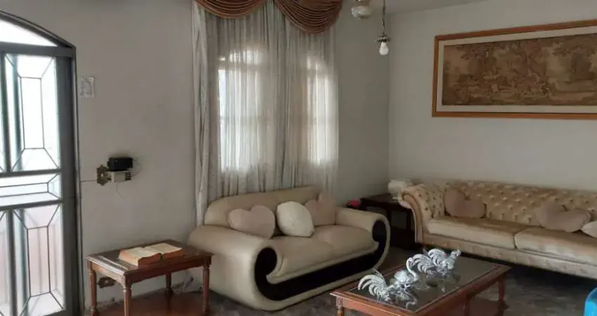 Casa com 6 quartos à venda no Brasil, Uberlândia 