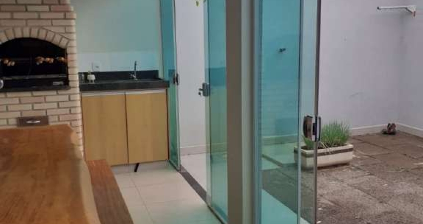 Casa com 2 quartos à venda no Jardim Califórnia, Uberlândia 