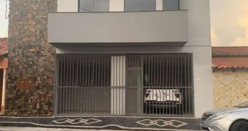 Casa com 4 quartos à venda no Custódio Pereira, Uberlândia 
