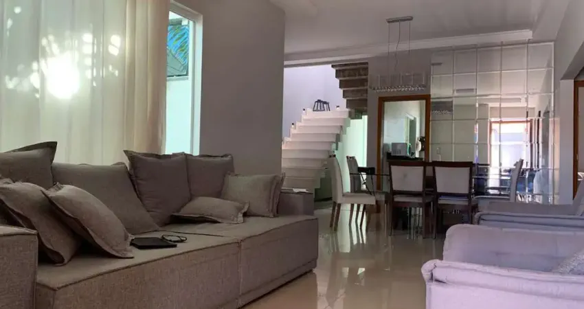 Casa com 3 quartos à venda no Alto Umuarama, Uberlândia 