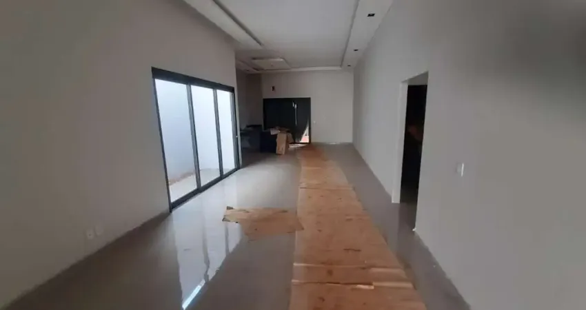 Casa - Padrão, para Venda em Uberlândia/MG