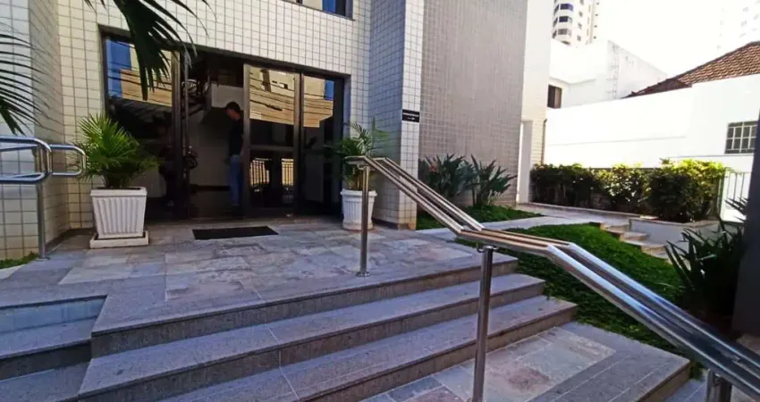 Apartamento com 4 quartos à venda no Fundinho, Uberlândia 