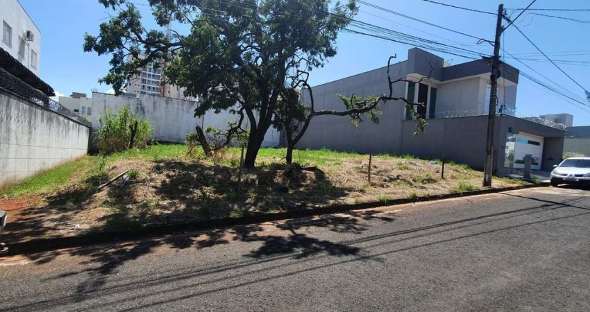Terreno à venda no Bosque dos Buritis, Uberlândia 