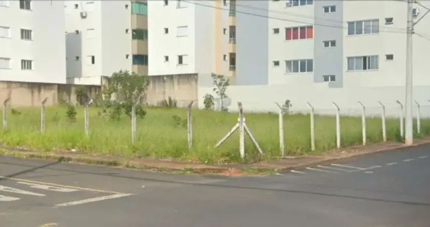 Terreno à venda no Santa Mônica, Uberlândia 